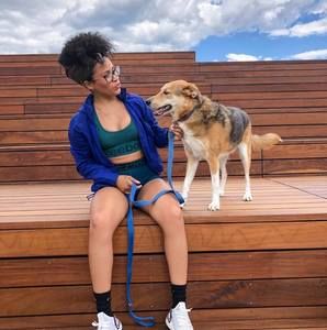 Meet your Posher, April